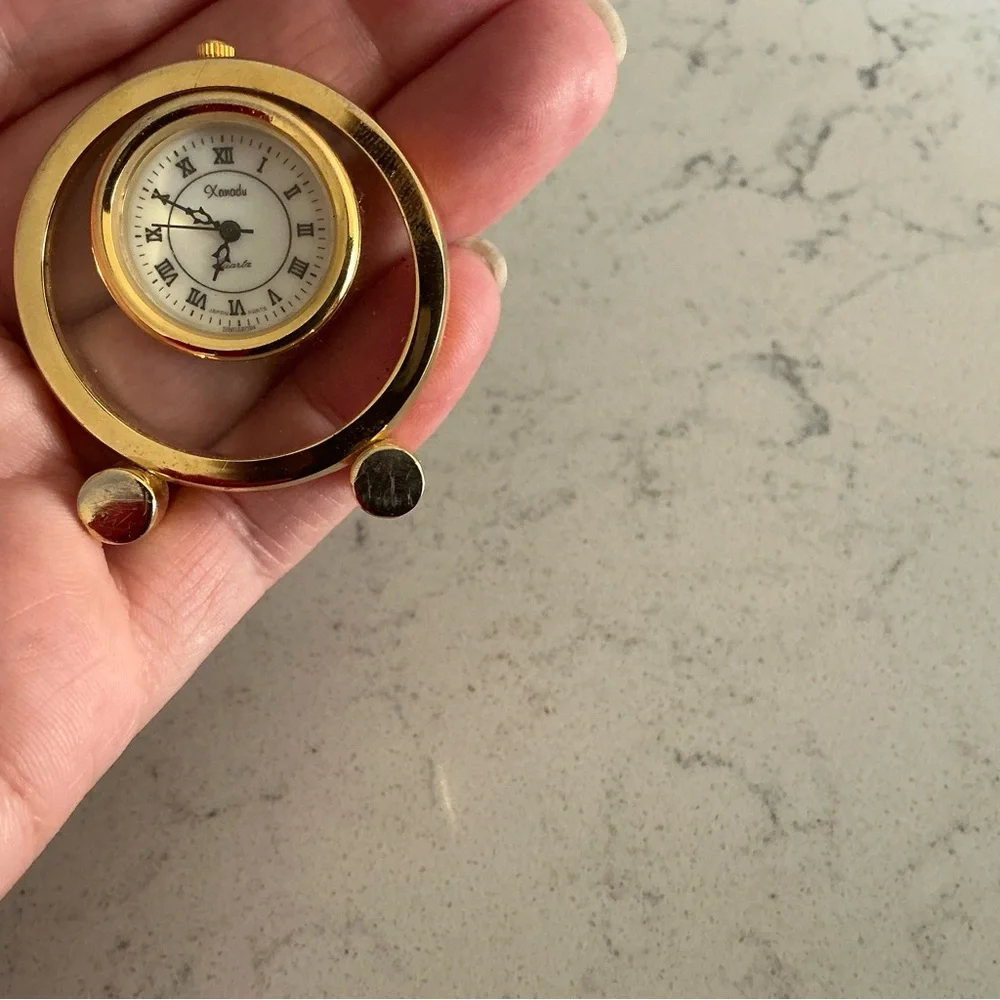Vintage Xanadu miniature quartz clock Japanese movement gold based